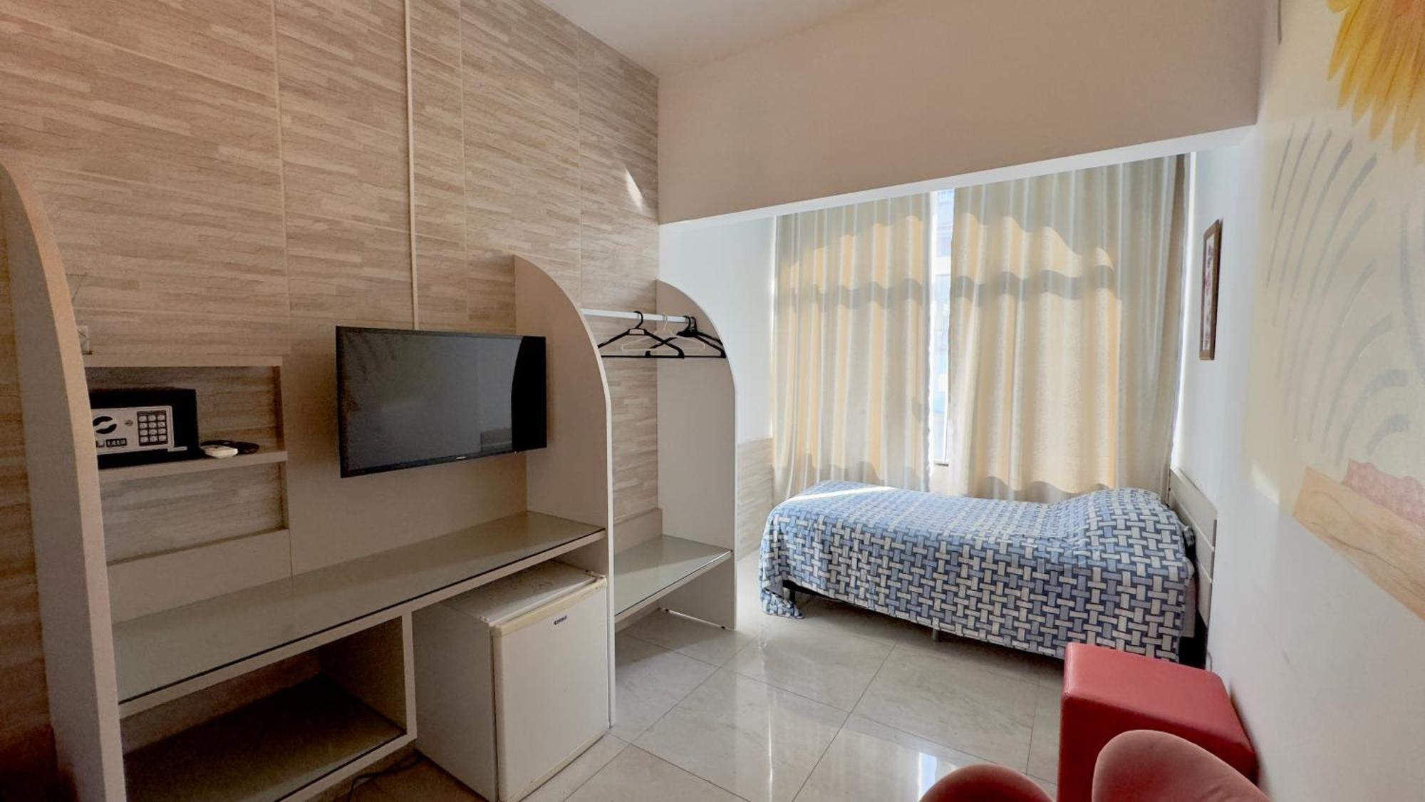 Quarto Duplo